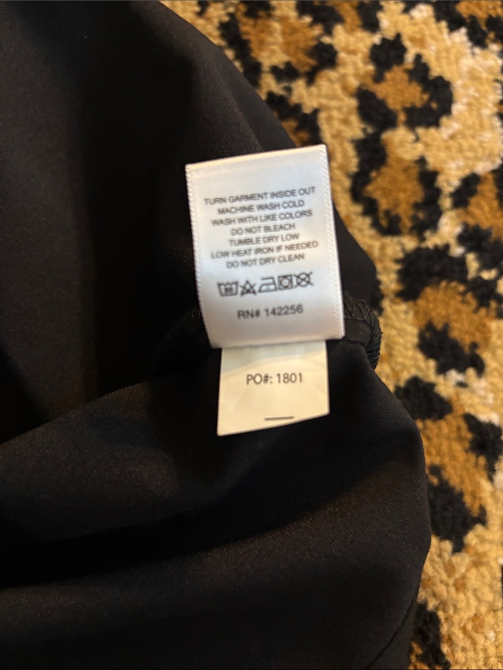 FIGS Scrub Top - Picture 5 of 7